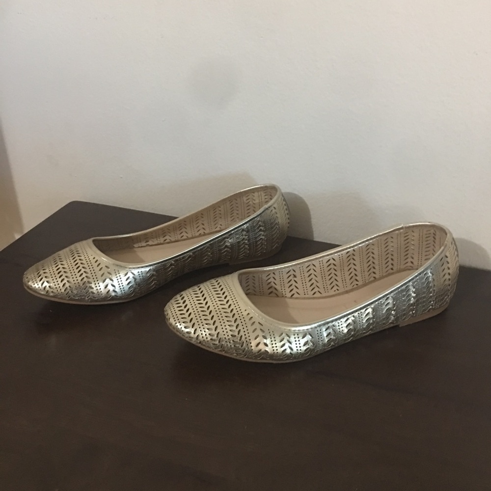 Aldo flats, Gold, Size 6